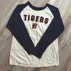 Detroit Tigers Long Sleeve Women’s